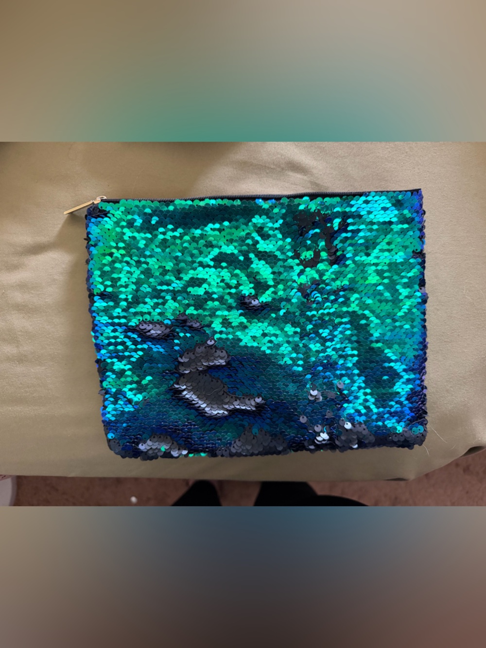 Tarte brand Sequin Mermaid Effect Zip Pouch - Green Blue
